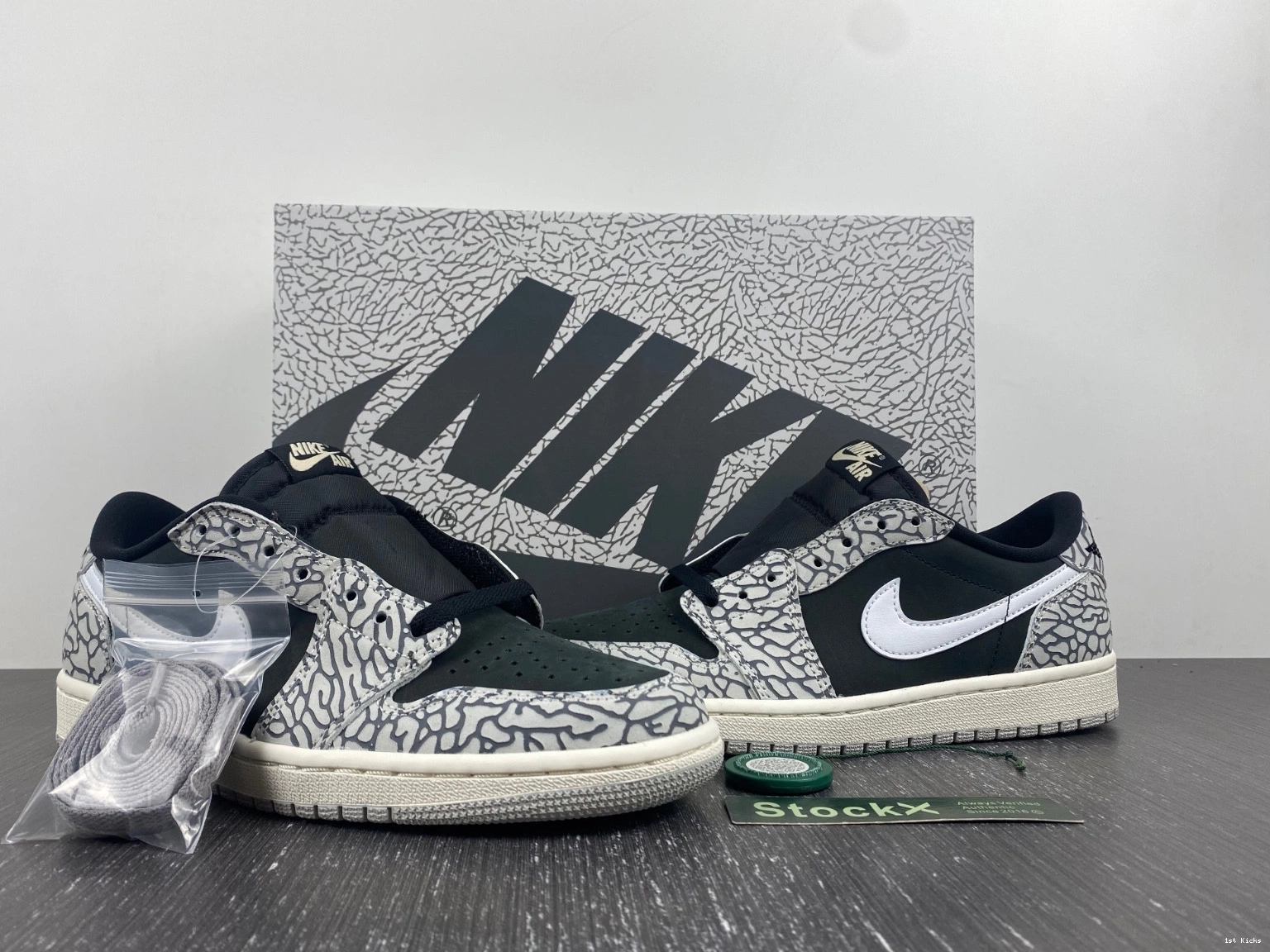OG 1 Cement Black Jordan Retro Low CZ0790-001 - 1025